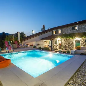  Villa Captain's With Swimming Pool